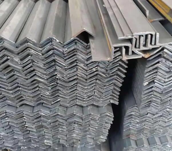 �Ӹ����ȱ߽Ǹ�